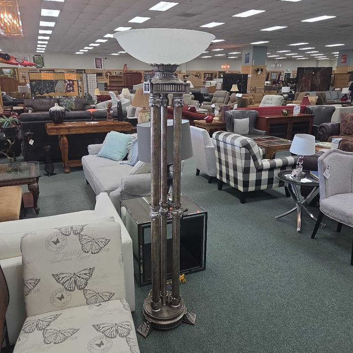 FLOOR LAMP MI