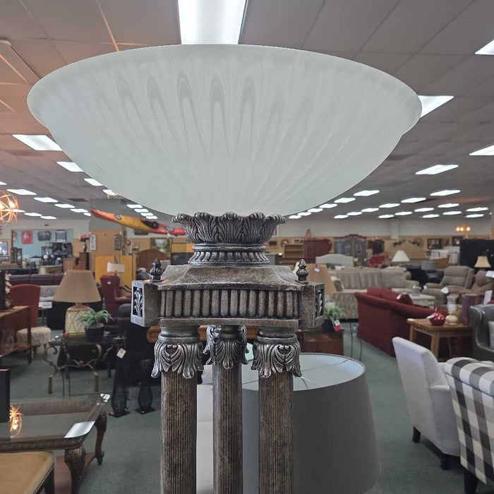 FLOOR LAMP MI