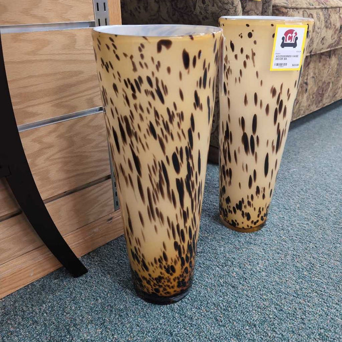 VASE DECOR