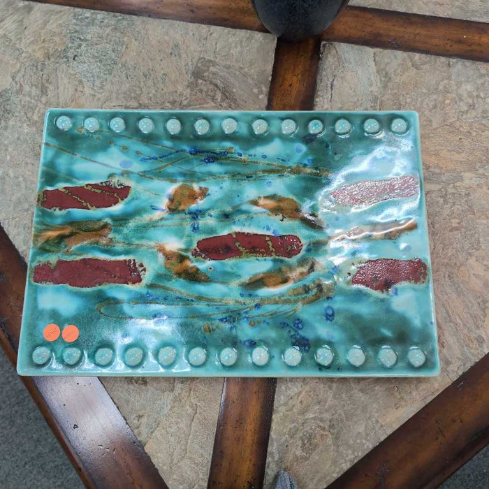 ABSTRACT TRAY DECOR