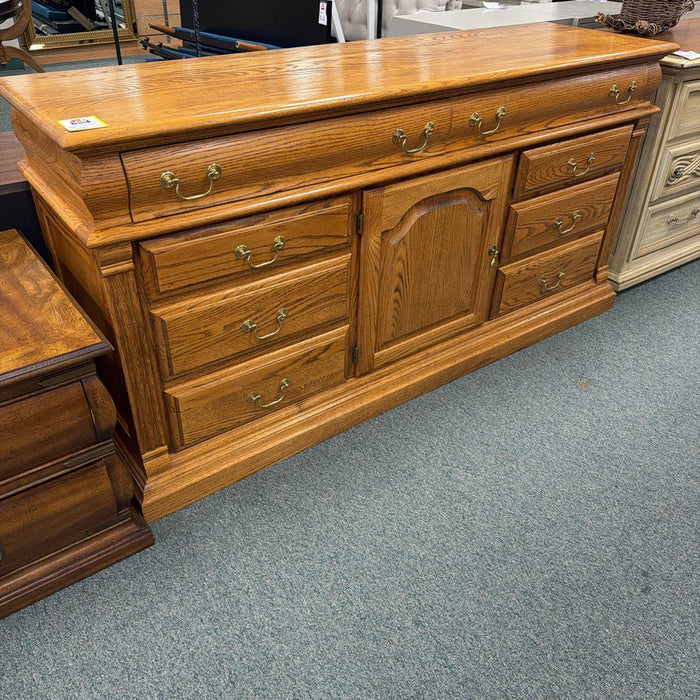 DRESSER BAH