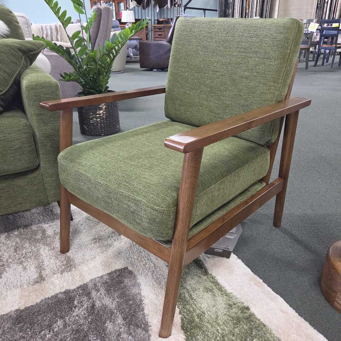 BIXLER SHOWOOD ACCENT CHAIR