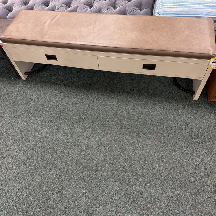 STORAGE BENCH BAH