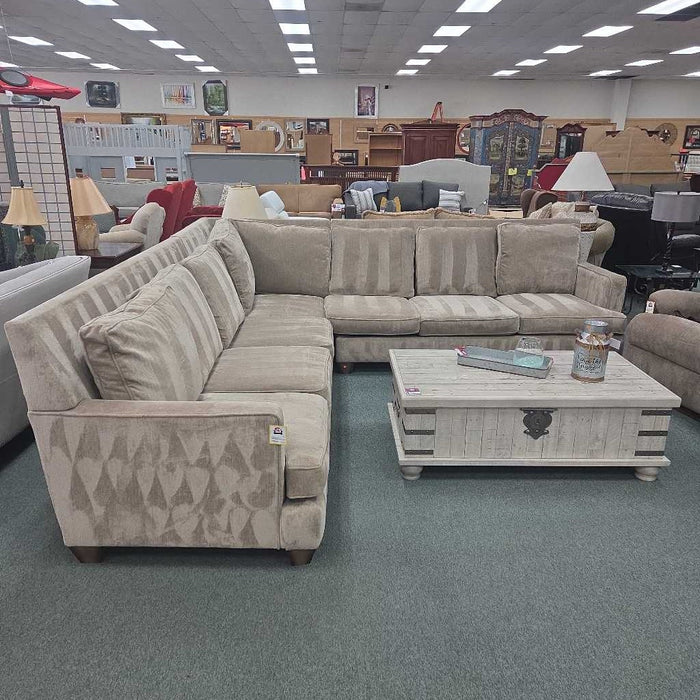 SECTIONAL SOFA SKH