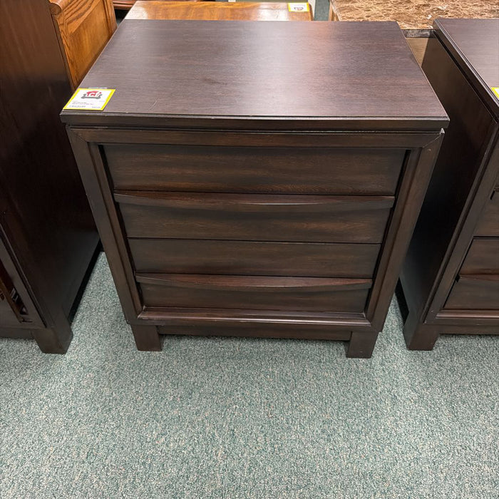 NIGHTSTAND KL