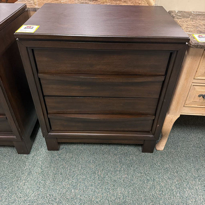 NIGHTSTAND KL