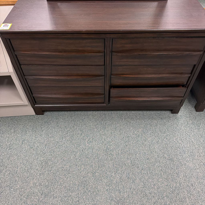 DRESSER WITH MIRROR BTK