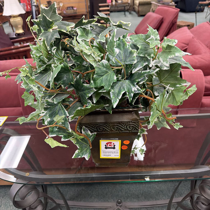 METAL VASE WITH SILKS BA