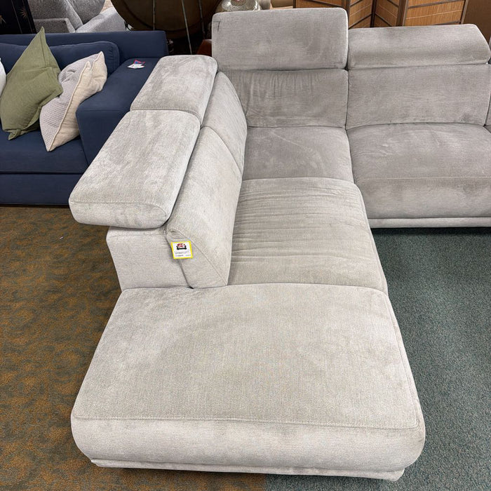 2 PIECE SECTIONAL LLM