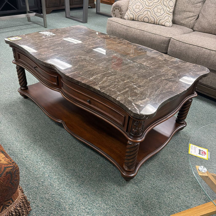 COFFEE TABLE BAH