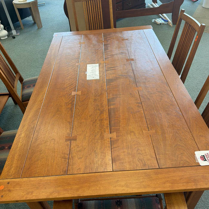STICKLEY TABLE WITH 6 CHAIRS AND 2 LEAVES BBMH