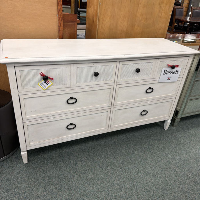 BASSETT SHORELINE DRESSER ATH