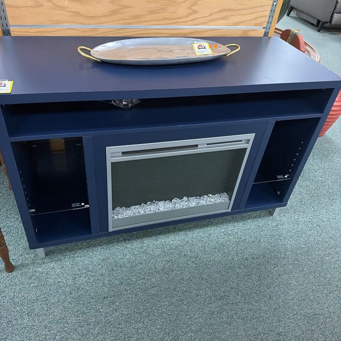 FIREPLACE TV STAND BTK