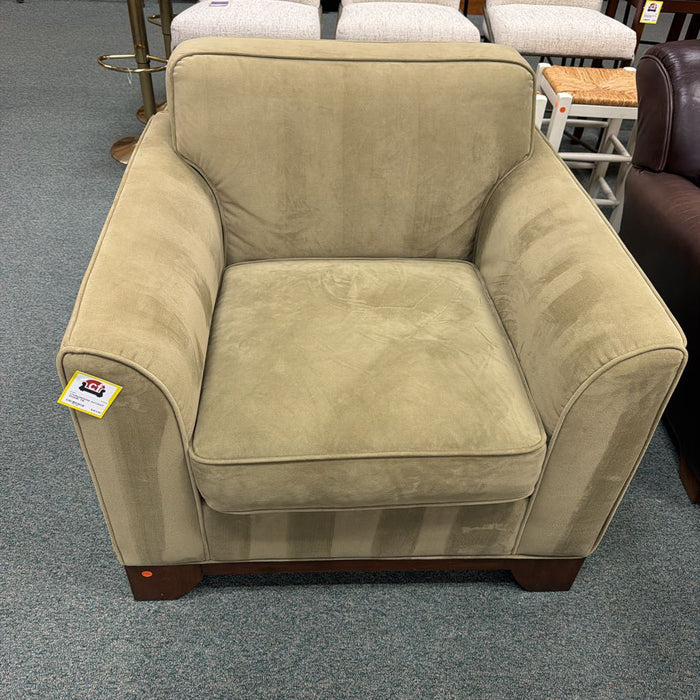 ACCENT CHAIR TB