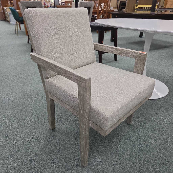BERNHARDT FOUNDATIONS TABLE WITH 8 CHAIRS BBIK