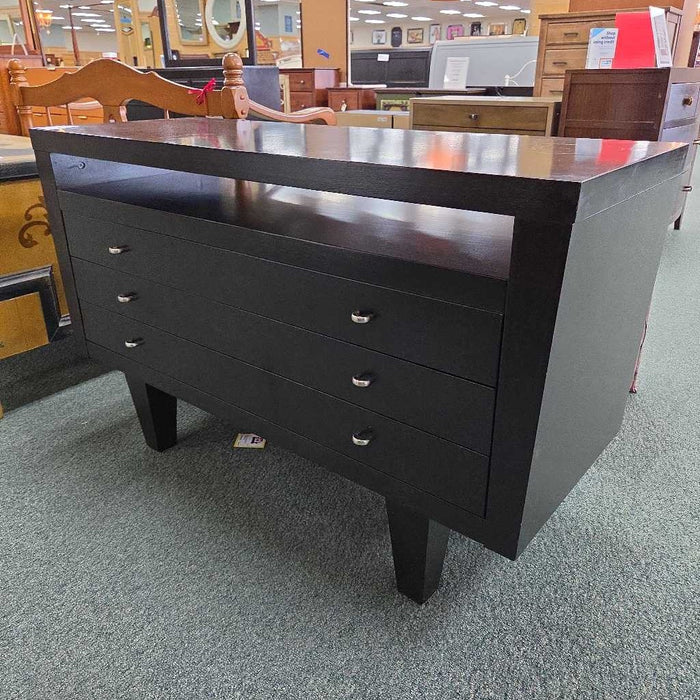 CHEST OF DRAWERS BBM