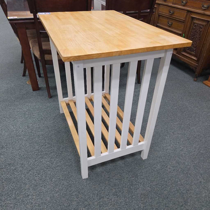 SMALL KITCHEN ISLAND KL