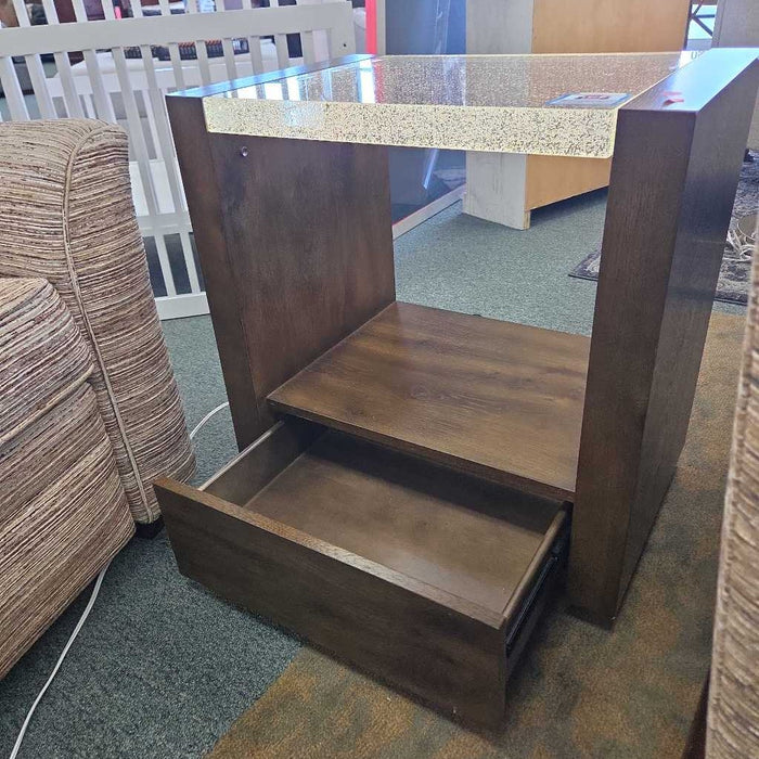 CARACOLE NIGHTSTAND LSH