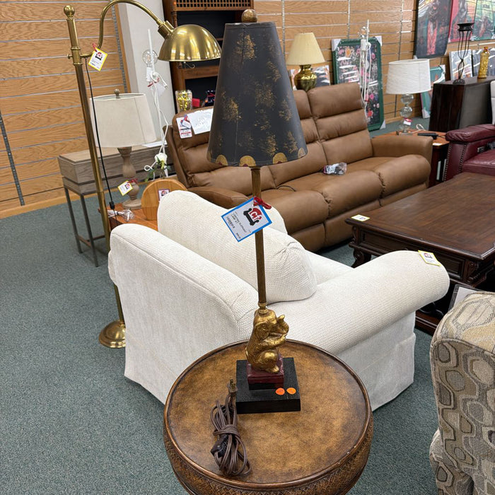 ELEPHANT LAMP AT