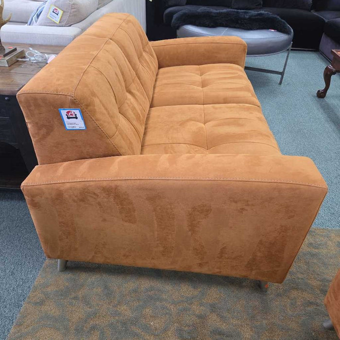 LOVESEAT KLH