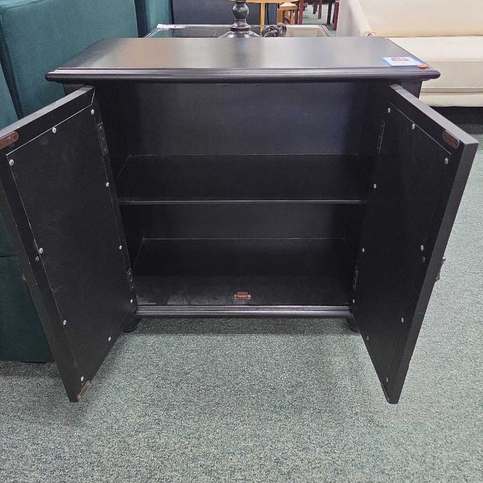 ACCENT CABINET KL