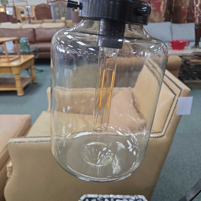 LAMP WITH GLASS SHADE MI