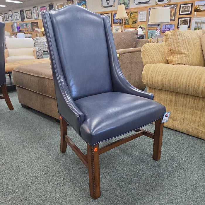 BLUE LEATHER ACCENT CHAIR BAH