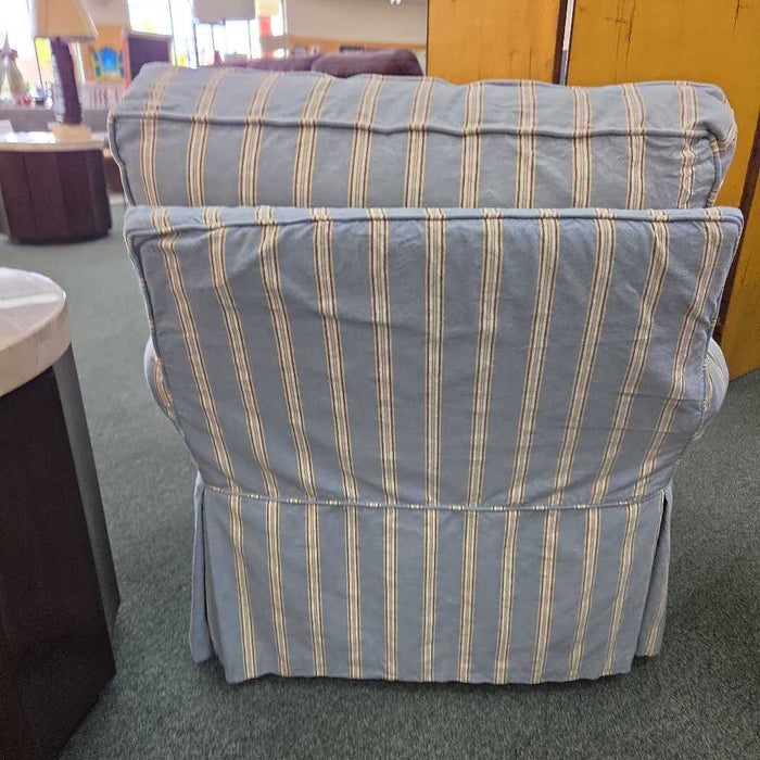 C&B ROCKER SWIVEL CHAIR BTK