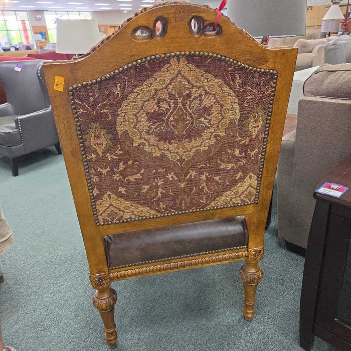 CARVED WOOD ACCENT CHAIR BAH