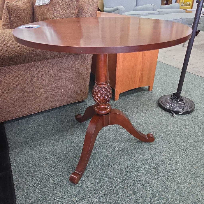 ACCENT TABLE KL