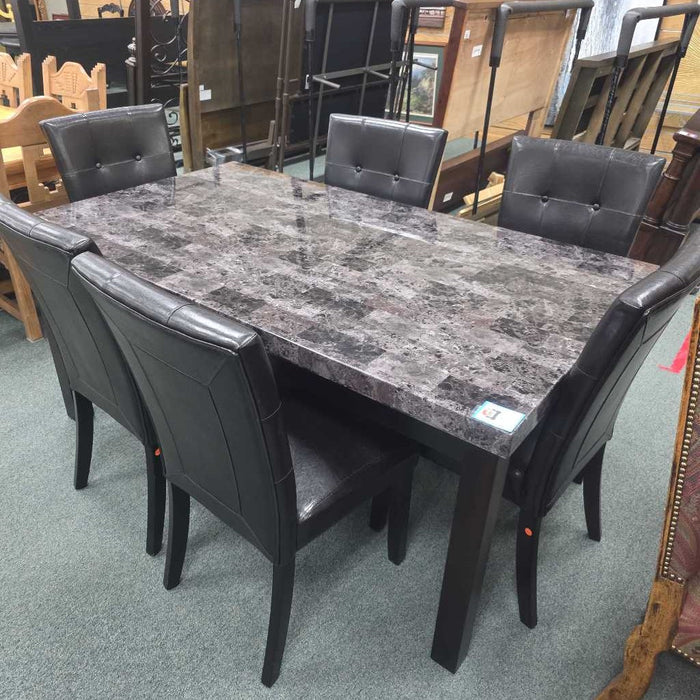 TABLE WITH 6 CHAIRS ALK