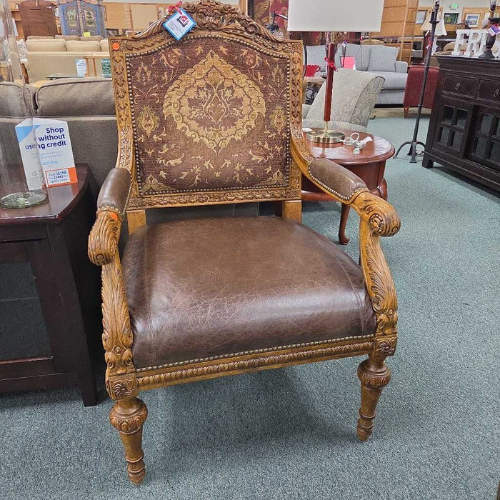CARVED WOOD ACCENT CHAIR BAH