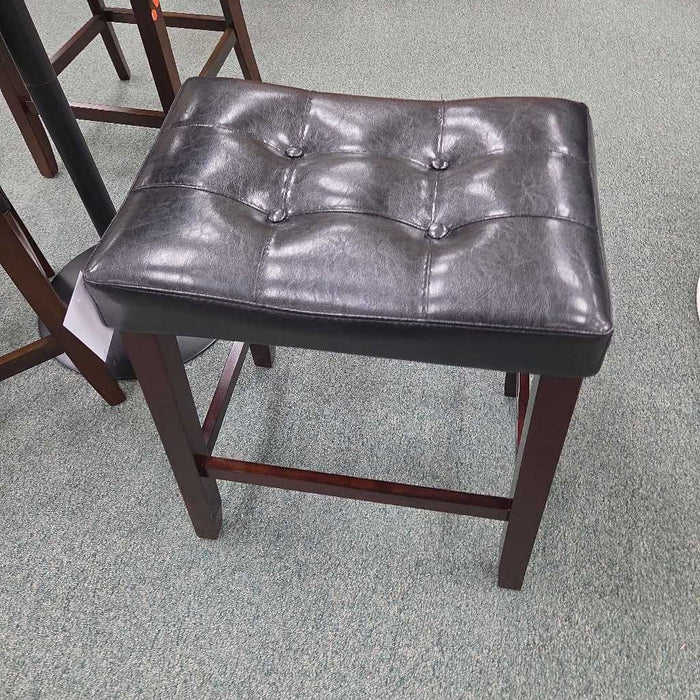 STOOL LS
