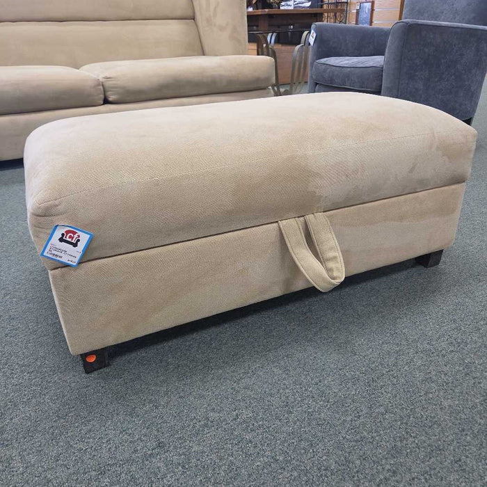 STORAGE OTTOMAN SK