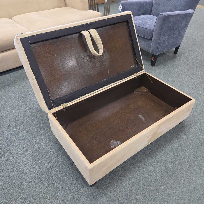 STORAGE OTTOMAN SK