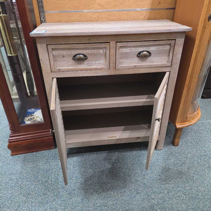 ACCENT CABINET MI