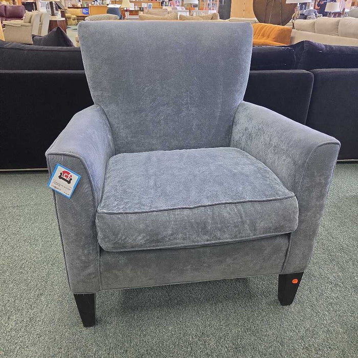 ACCENT CHAIR MI