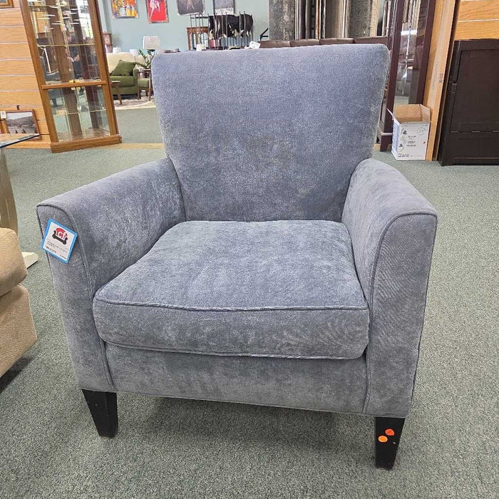 ACCENT CHAIR MI
