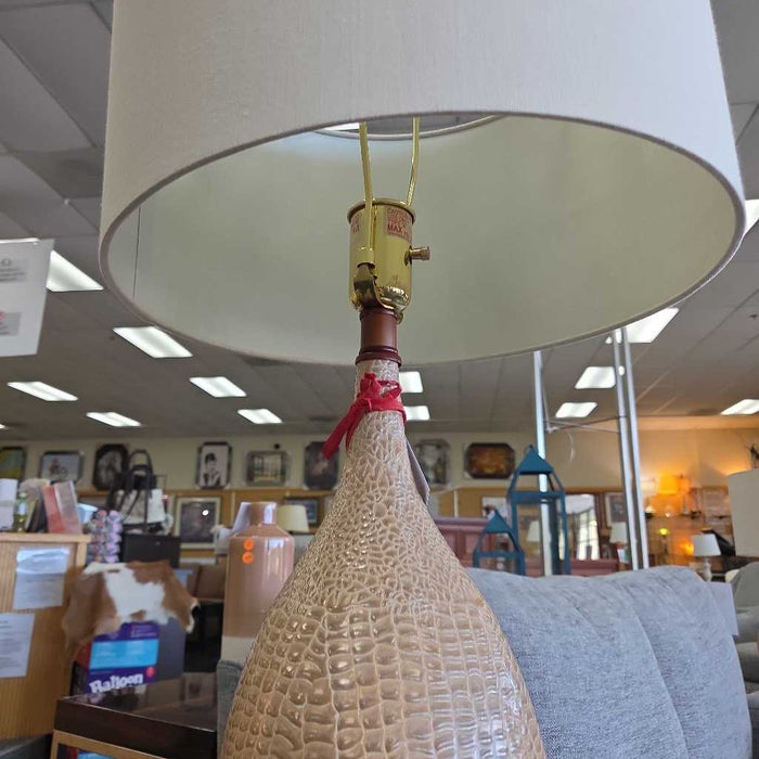 LAMP AT