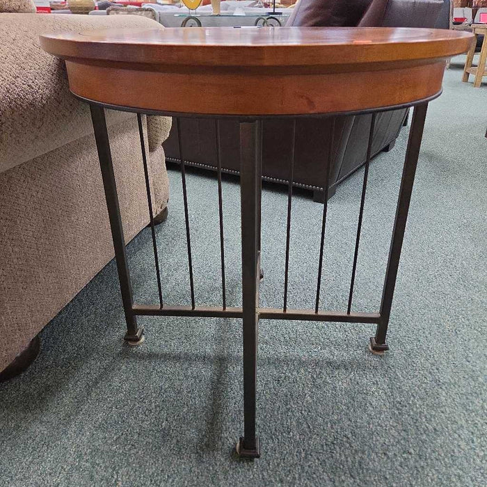 DREXEL HERITAGE END TABLE KL