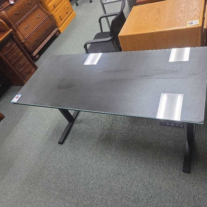 ADJUSTABLE DESK MI