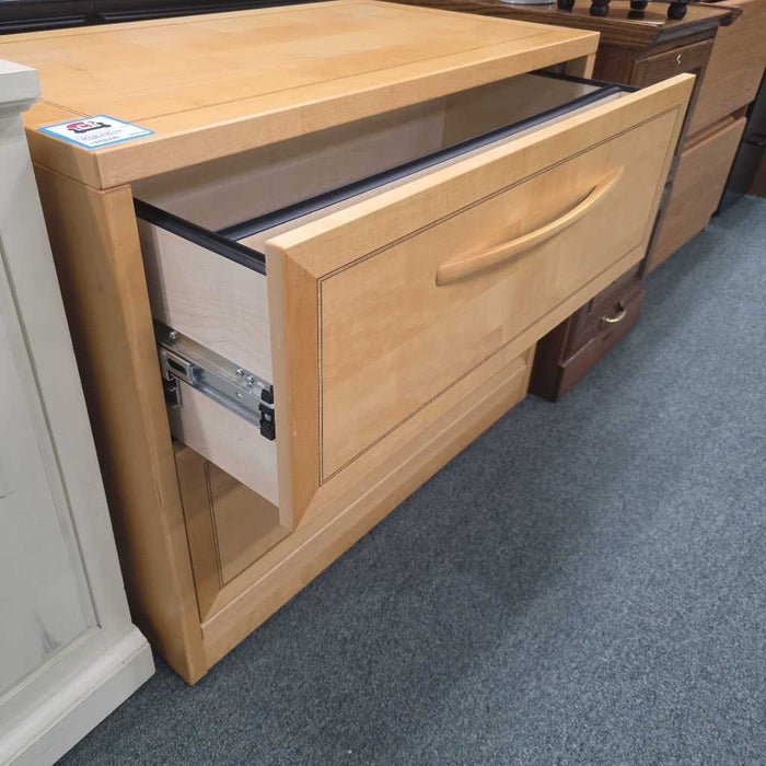 2 DR FILE CABINET BAH