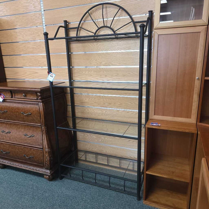 BOOKSHELF CT