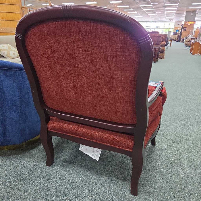 ACCENT CHAIR TB