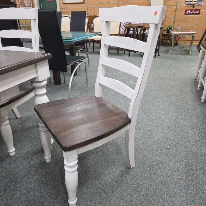 TABLE WITH 6 CHAIRS AND 1 LEAF SKH