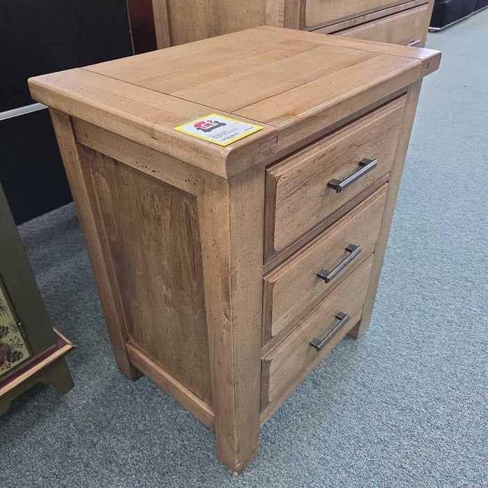 NIGHTSTAND MI