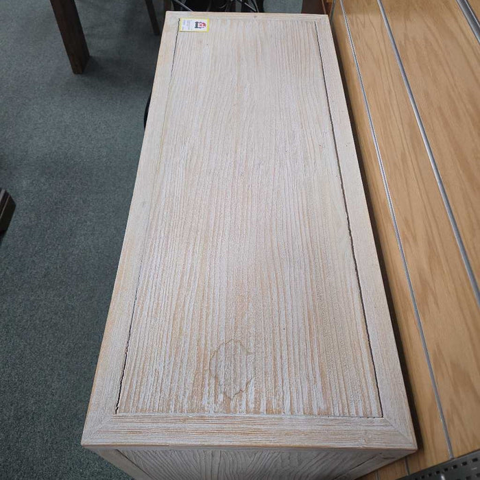 ACCENT CABINET BAH