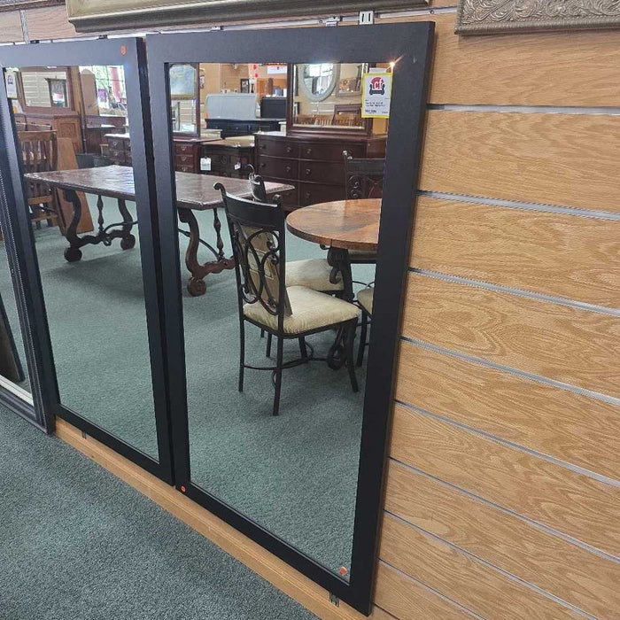 BLACK FRAMED MIRROR KL