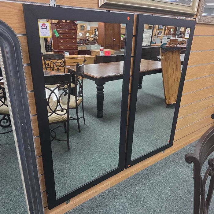 BLACK FRAMED MIRROR KL