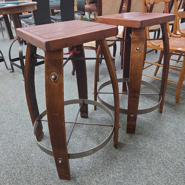 SET OF 2 STOOLS BIH